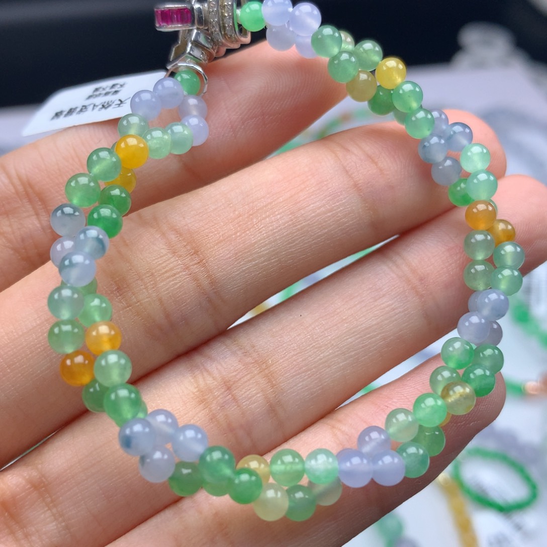 翡翠手链未镶嵌卡