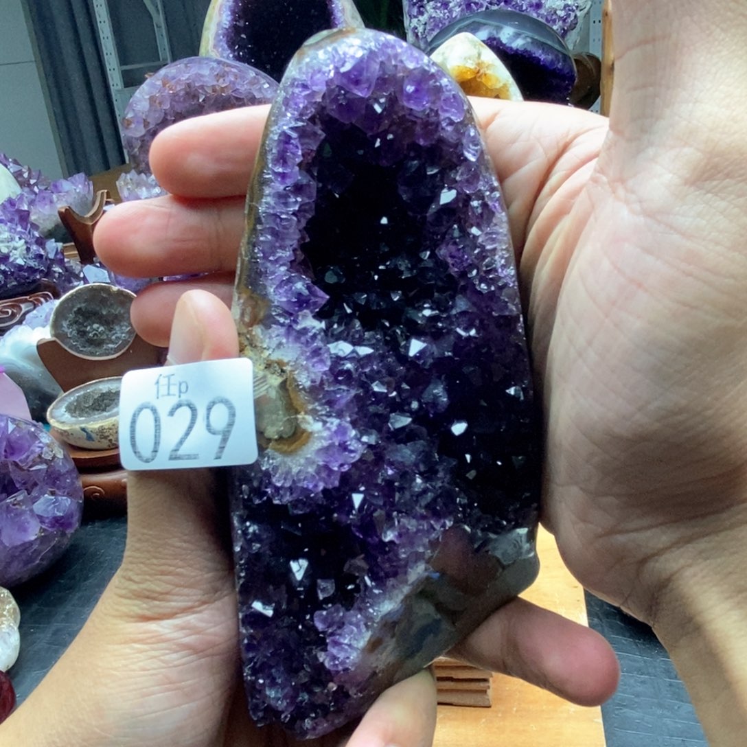 未镶嵌大型摆件（非配饰）水晶