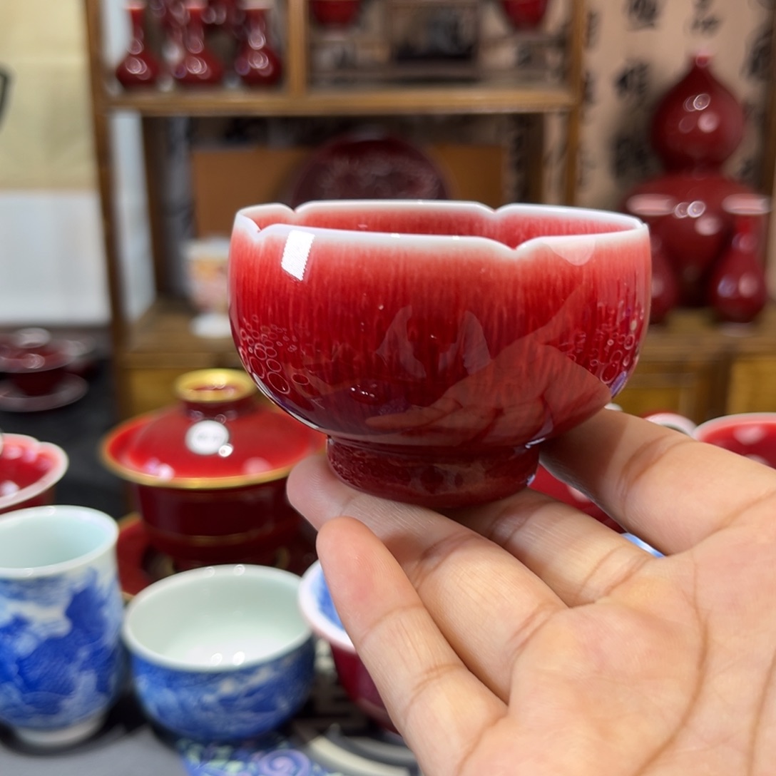 景德镇陶瓷浅行花口禅定杯