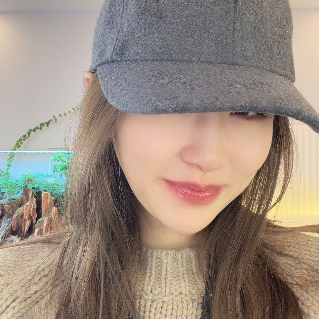 纯棉灰色鸭舌帽好看哈哈哈