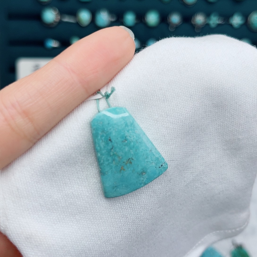 绿松石未镶嵌绿松石