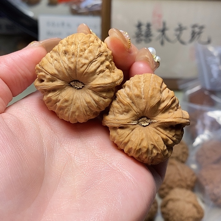 爆****文玩核桃吊坠1111111111111