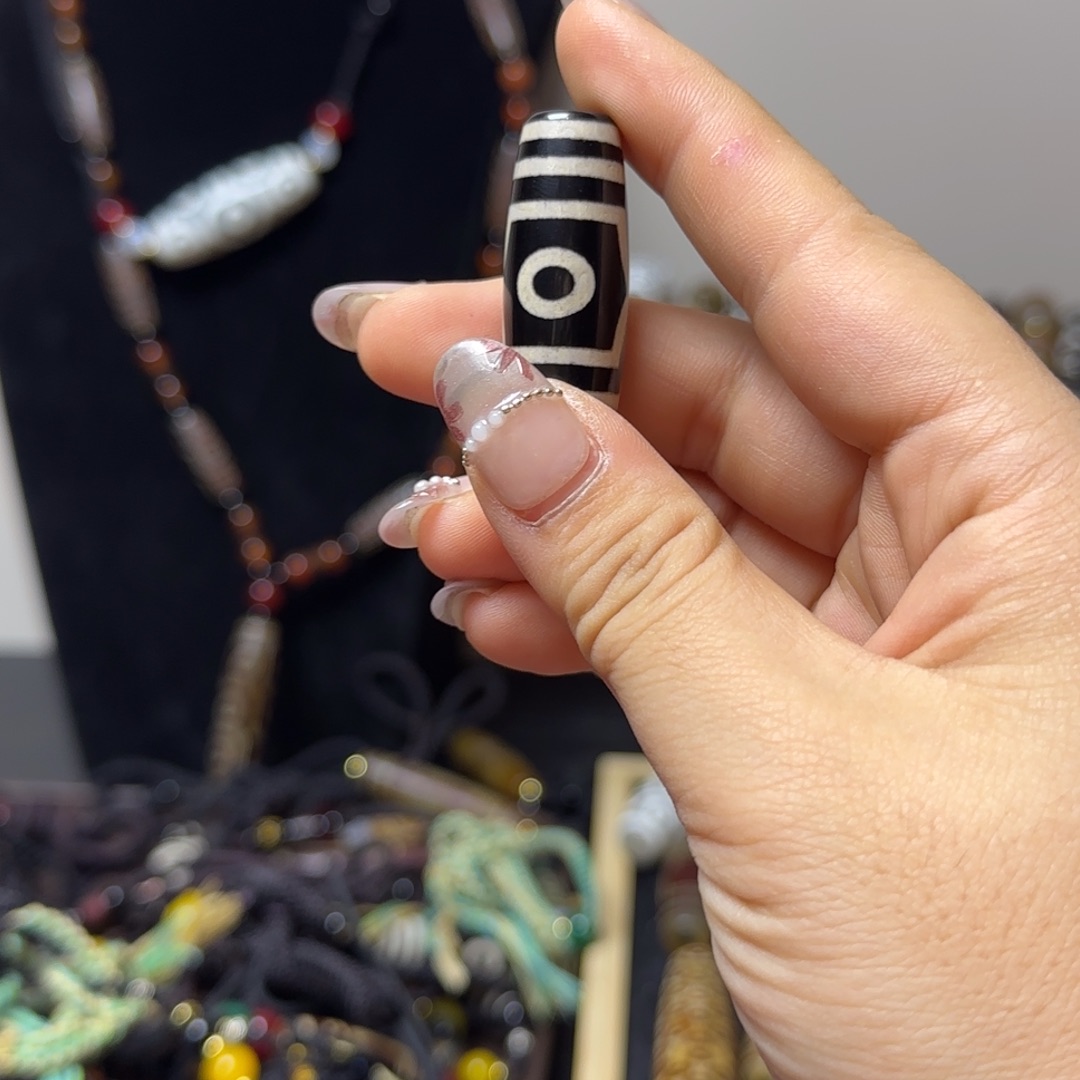 玛瑙/玉髓合金颈饰