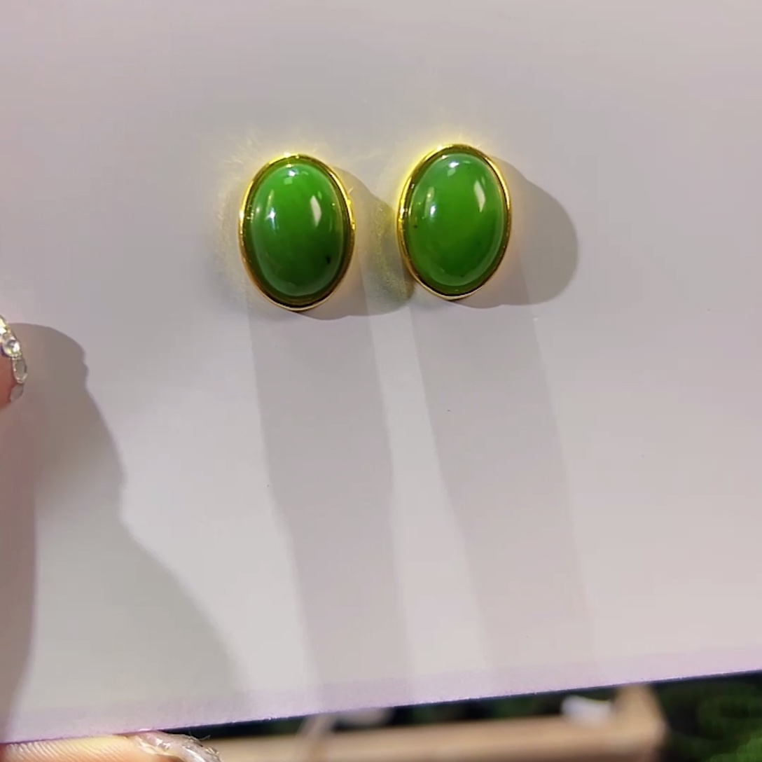 和田玉（碧玉）合金耳饰