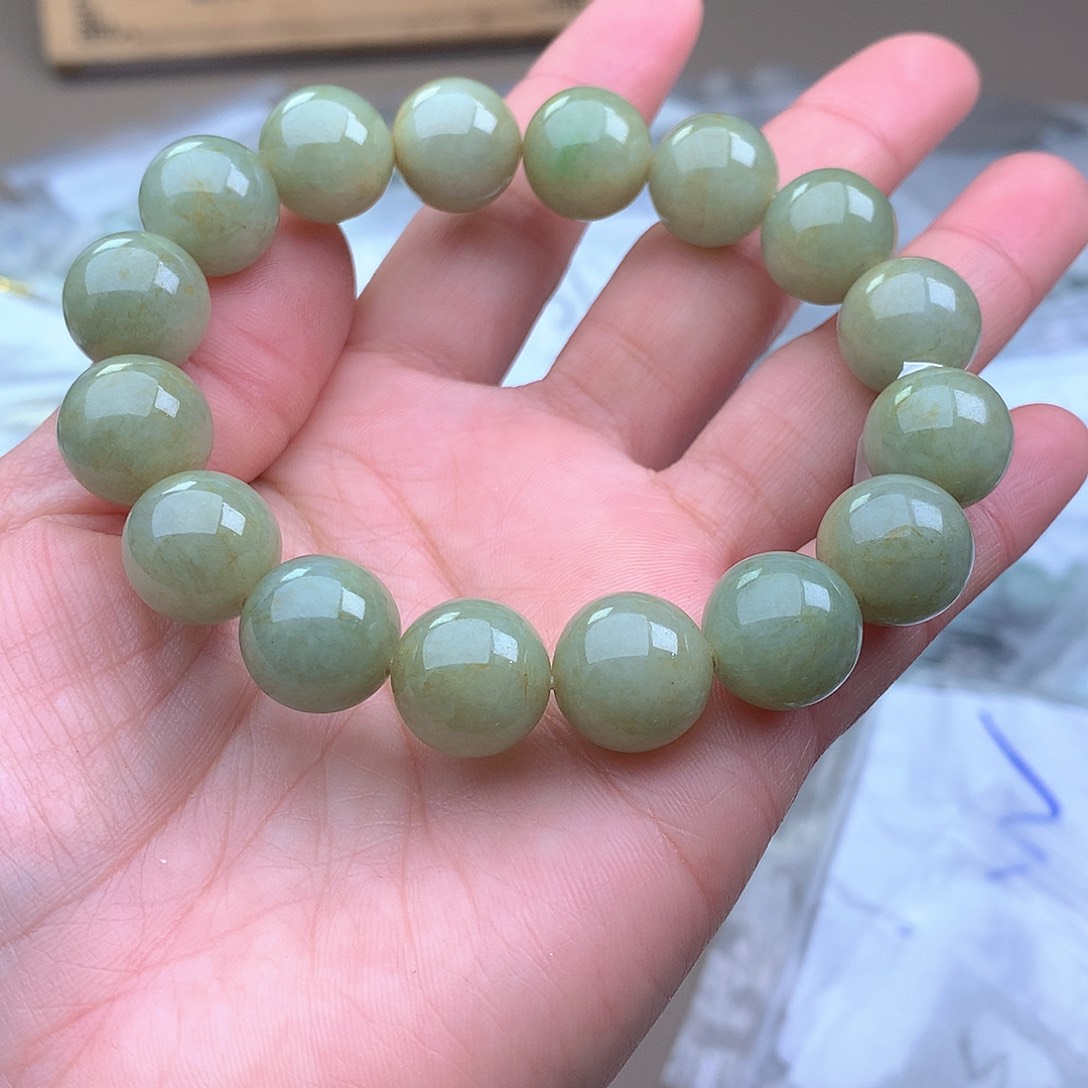 未镶嵌手串定制翡翠
