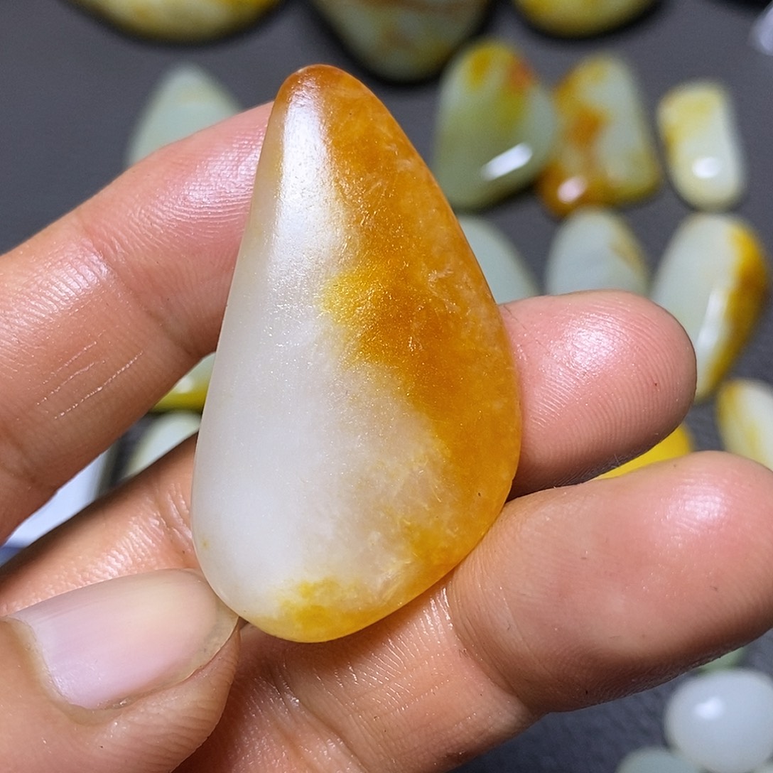 夜***声未镶嵌和田玉挂件