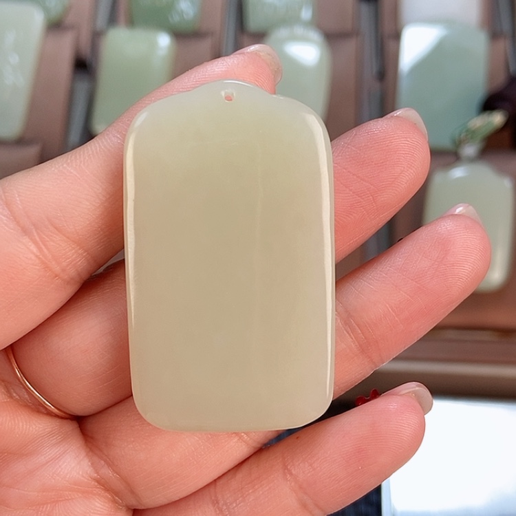 【闪购商品】和田玉颈饰未镶嵌