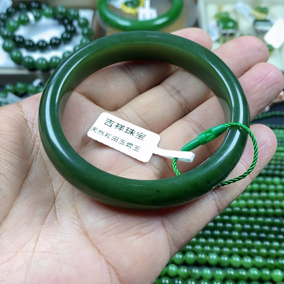 和田玉（碧玉）手镯未镶嵌心***?60