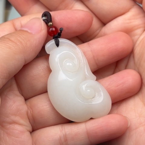 未镶嵌和田玉挂件