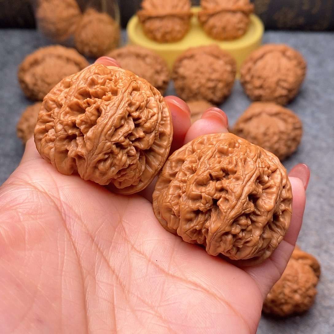 文玩核桃把件花****)精品大粗筋41