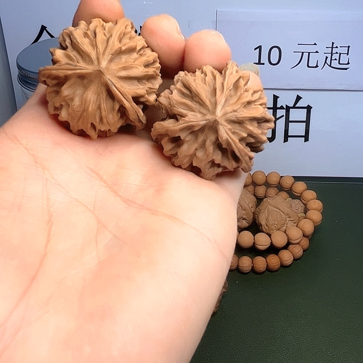 吊坠文玩核桃12号，38尺正奔