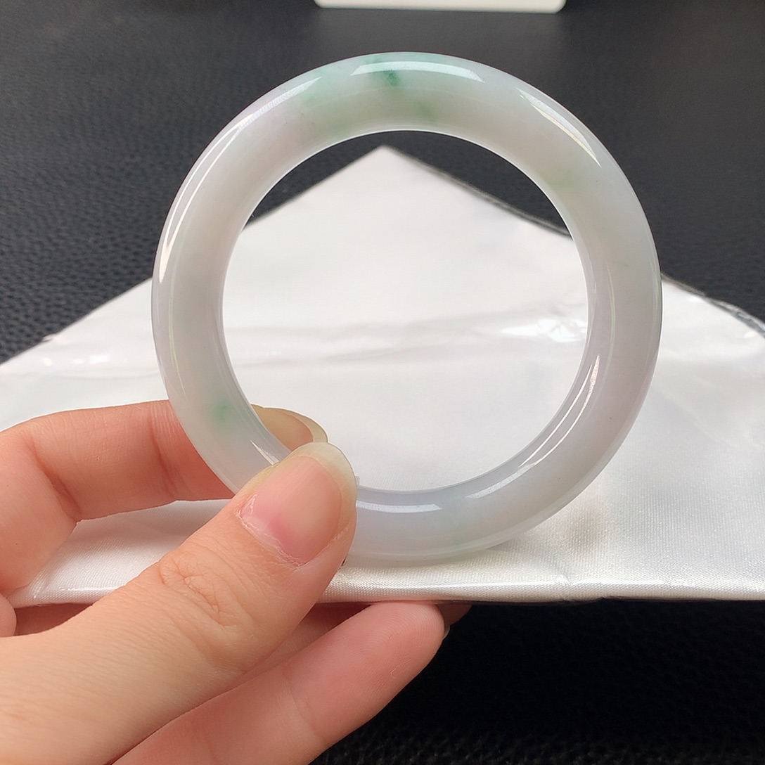 翡翠未镶嵌手镯翡翠