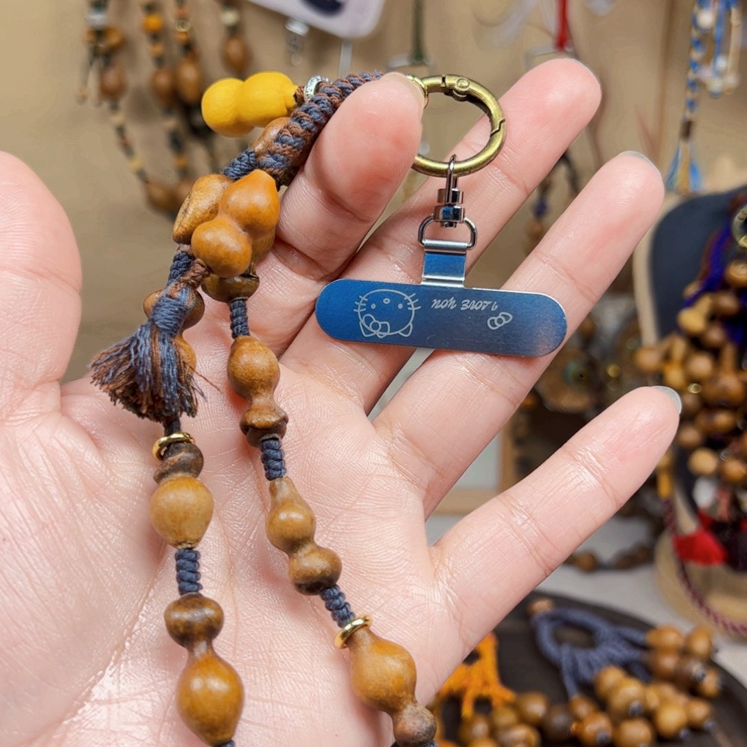 工***绘大叶紫檀（黑酸枝木类）