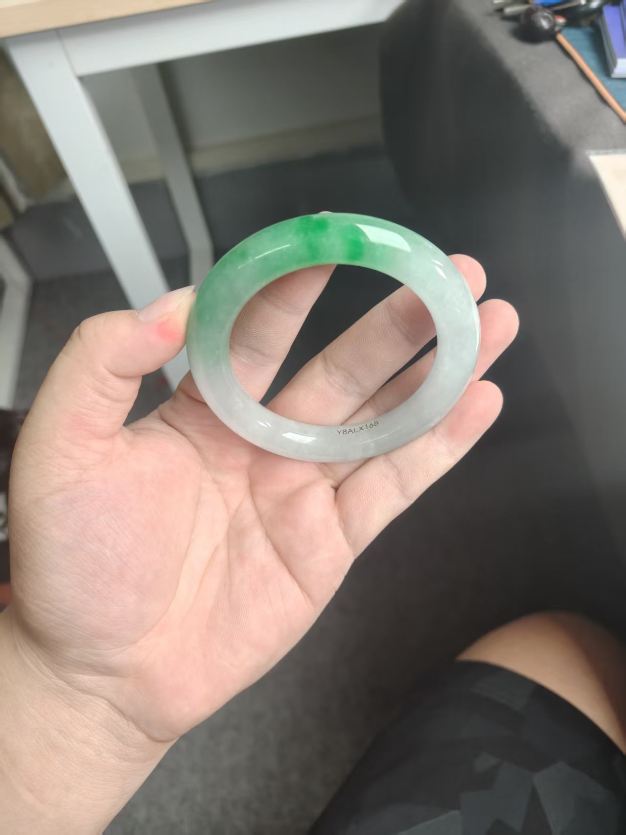 非金属仿水晶手镯 非金属仿水晶手镯时尚百搭款式