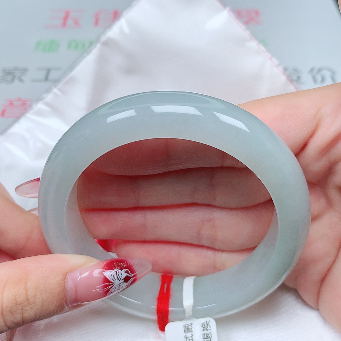 翡翠手镯未镶嵌艾*56 56 56