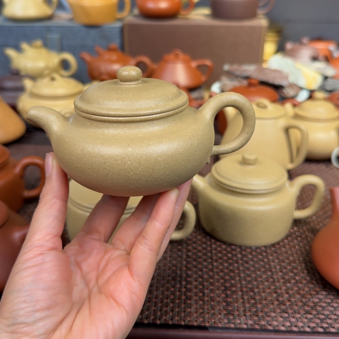 本山绿泥茶壶梨皮200毫升左右