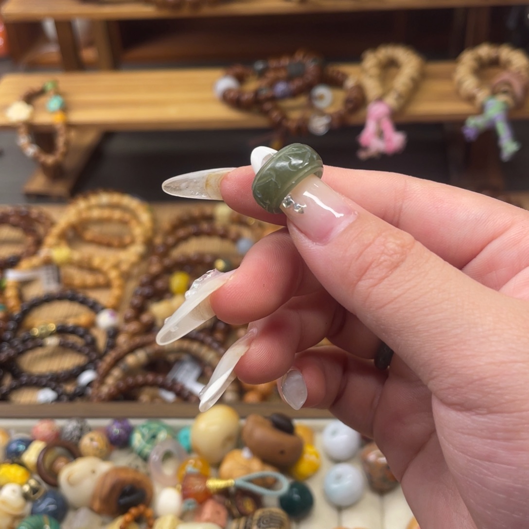 の***₆吊坠猴头核桃配件价格