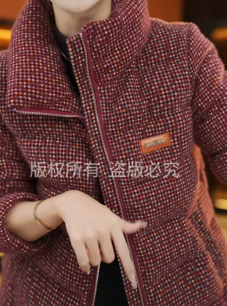 杭州原版正品2025冬季新款气质显瘦显白高端朱雀红羽绒服女