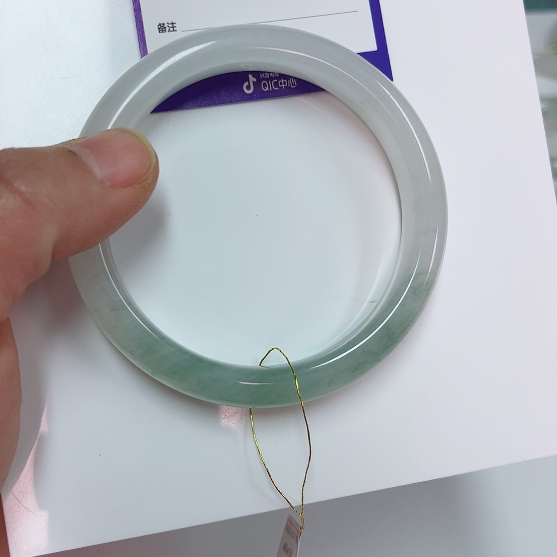 石英质玉手镯未镶嵌蛋***饼