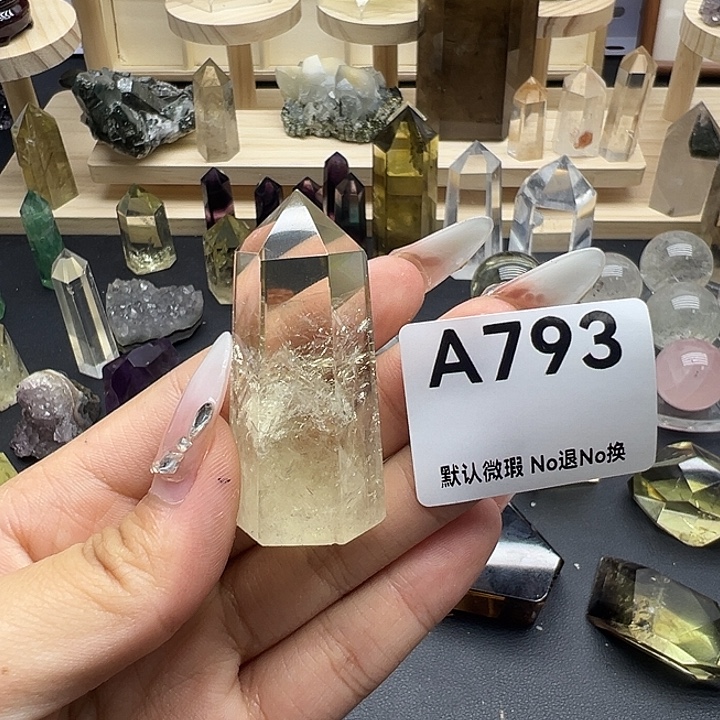 恬***～水晶天然水晶半成品未镶嵌微瑕