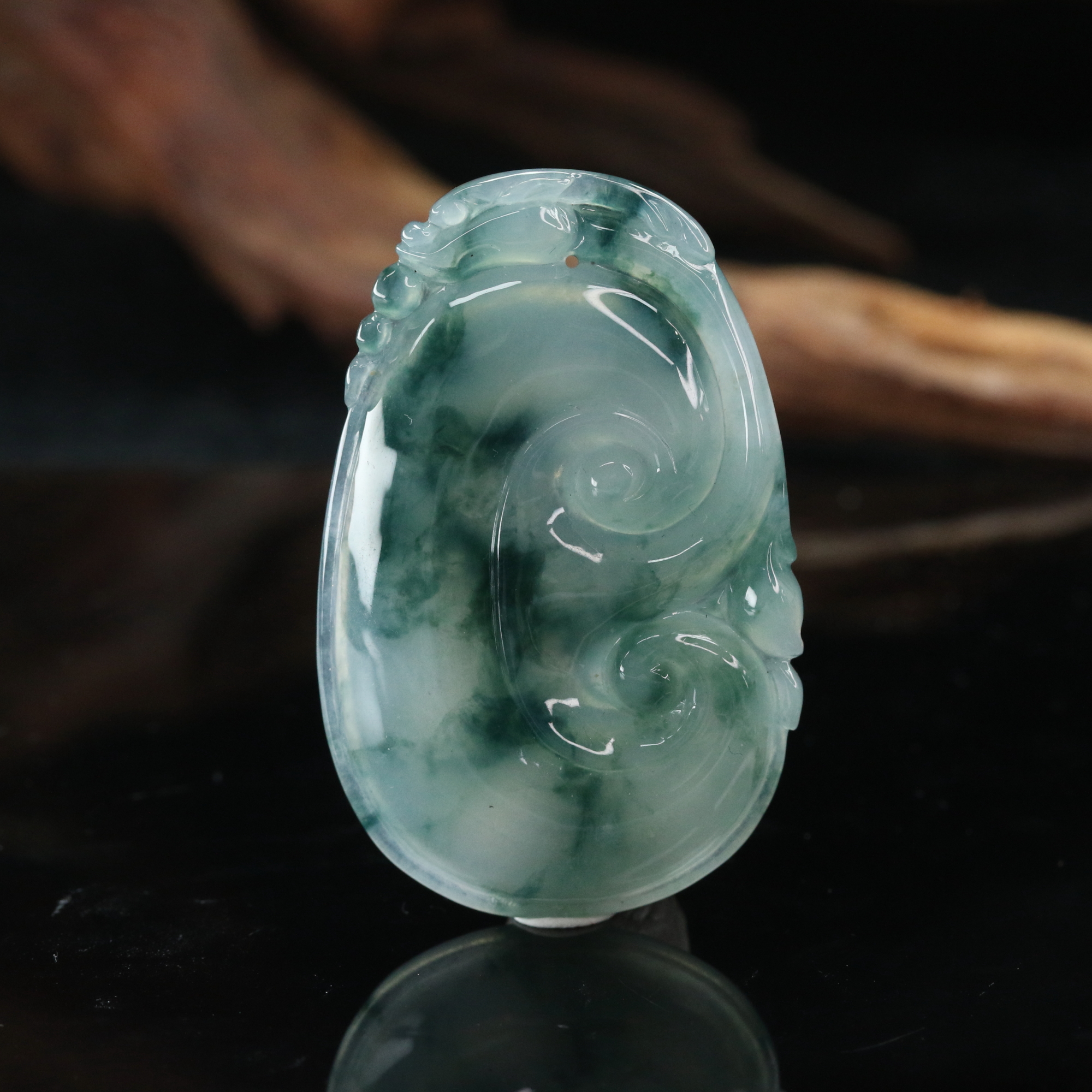 lot35天然A货翡翠吊坠/700515厦门保利拍卖