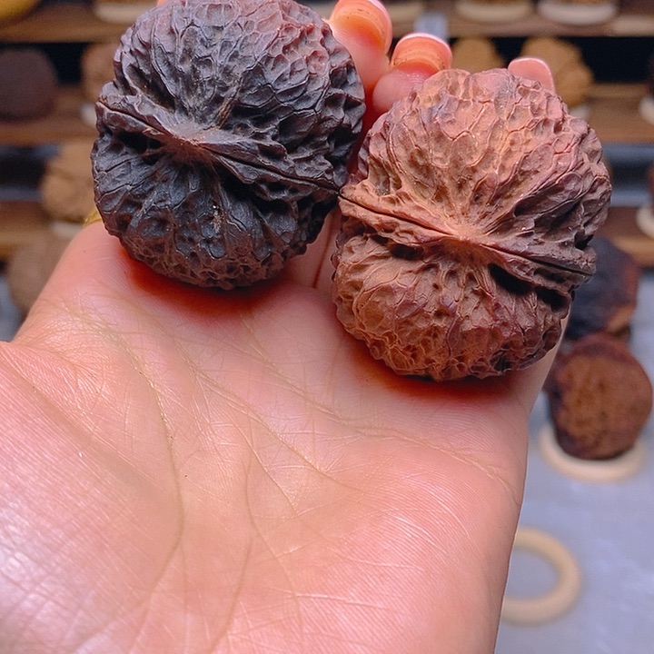 桃核把件麒麟绣球46mm