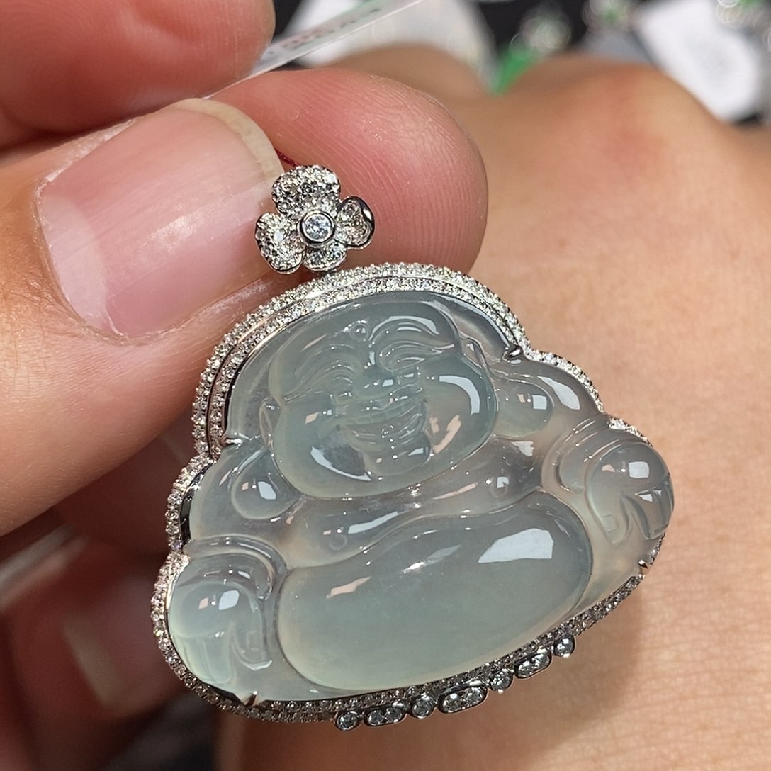 翡翠颈饰18K金镶嵌佛公