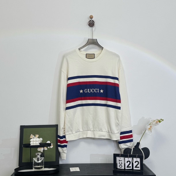99新 GUCCI/古驰 字母Logo条纹印花圆领套头长袖卫衣 M码