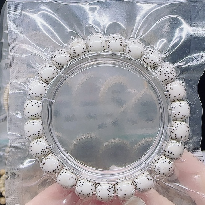 吊坠星月菩提10.9河豚