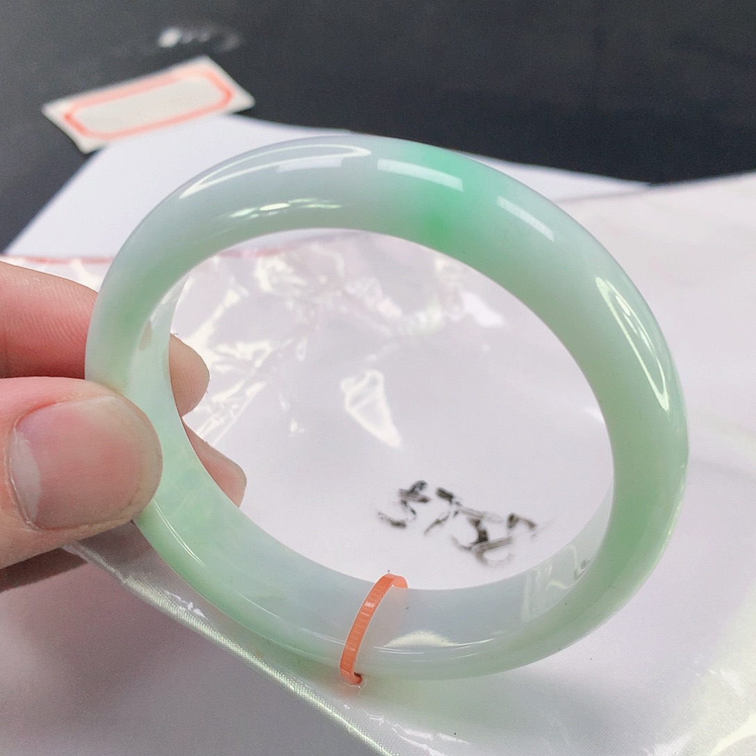 翡翠手镯未镶嵌85缅甸天然翡翠A货