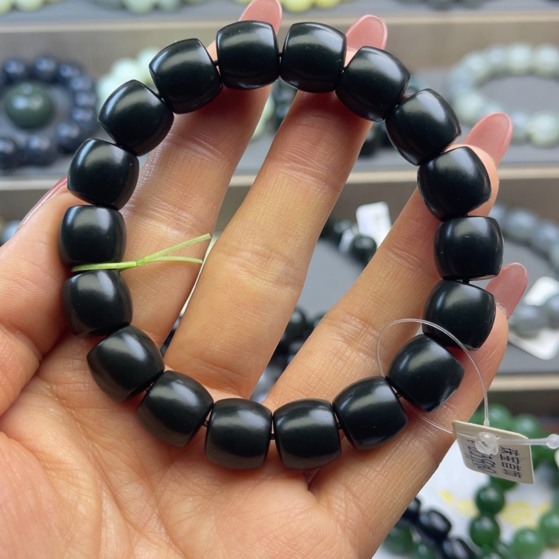 和田玉手链未镶嵌