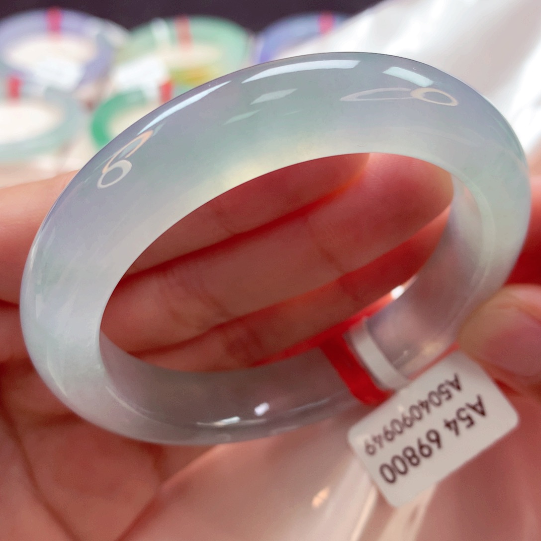 翡翠手镯未镶嵌84翡翠手镯99