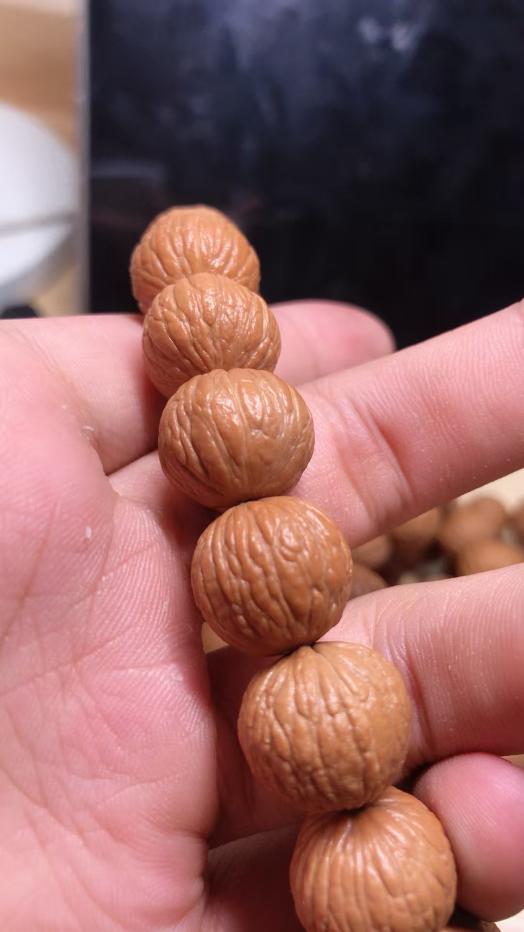 全品精打底原皮15mm左右猴头核桃凤羽土豪文玩手串
