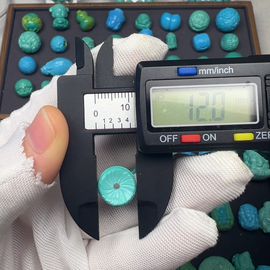 湖北原生态羽毛扣卡十二