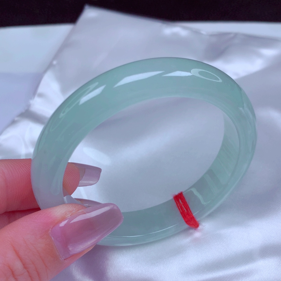 翡翠未镶嵌手镯手镯