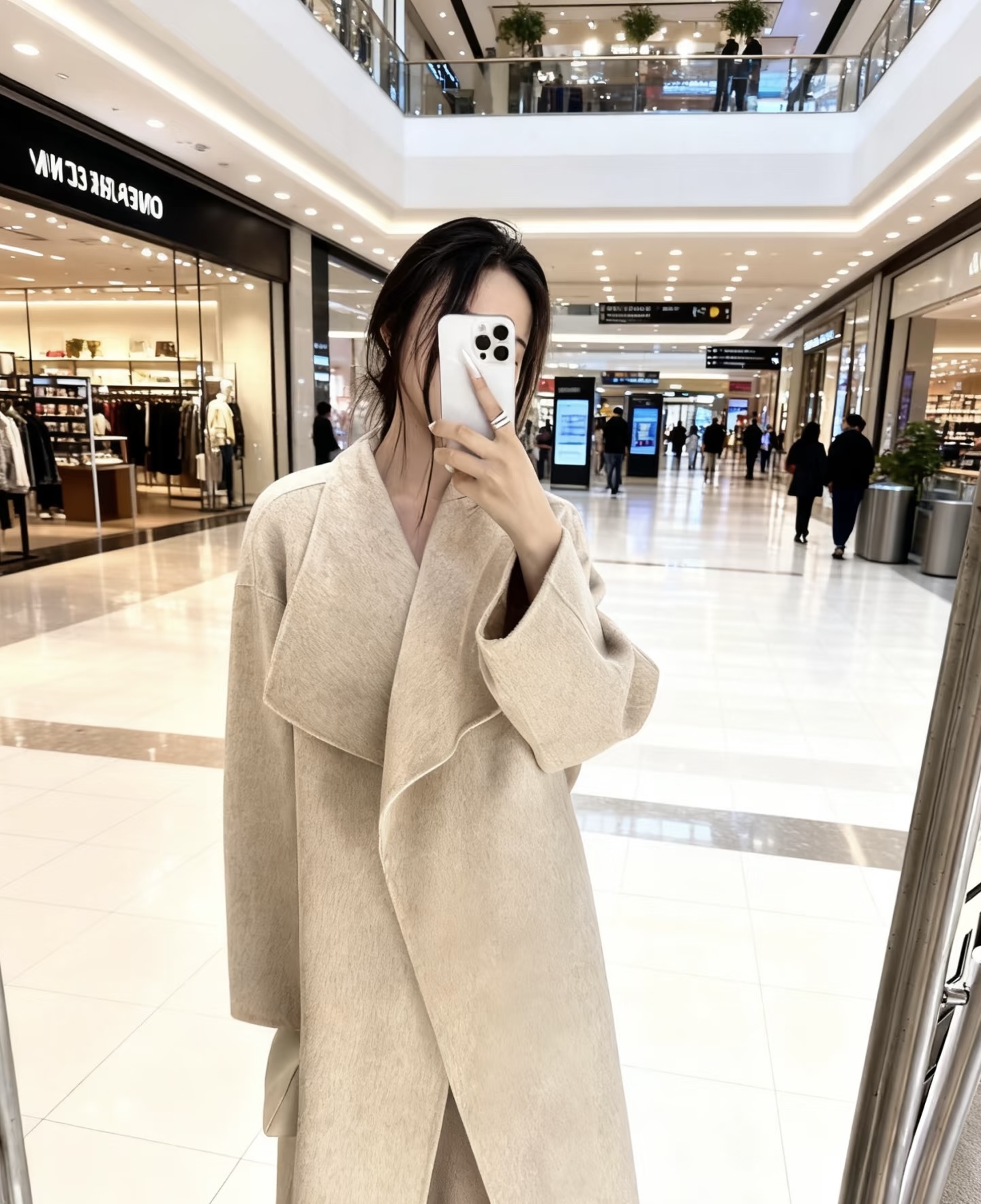 X201-300韩版气质女休闲风常规款毛呢外套