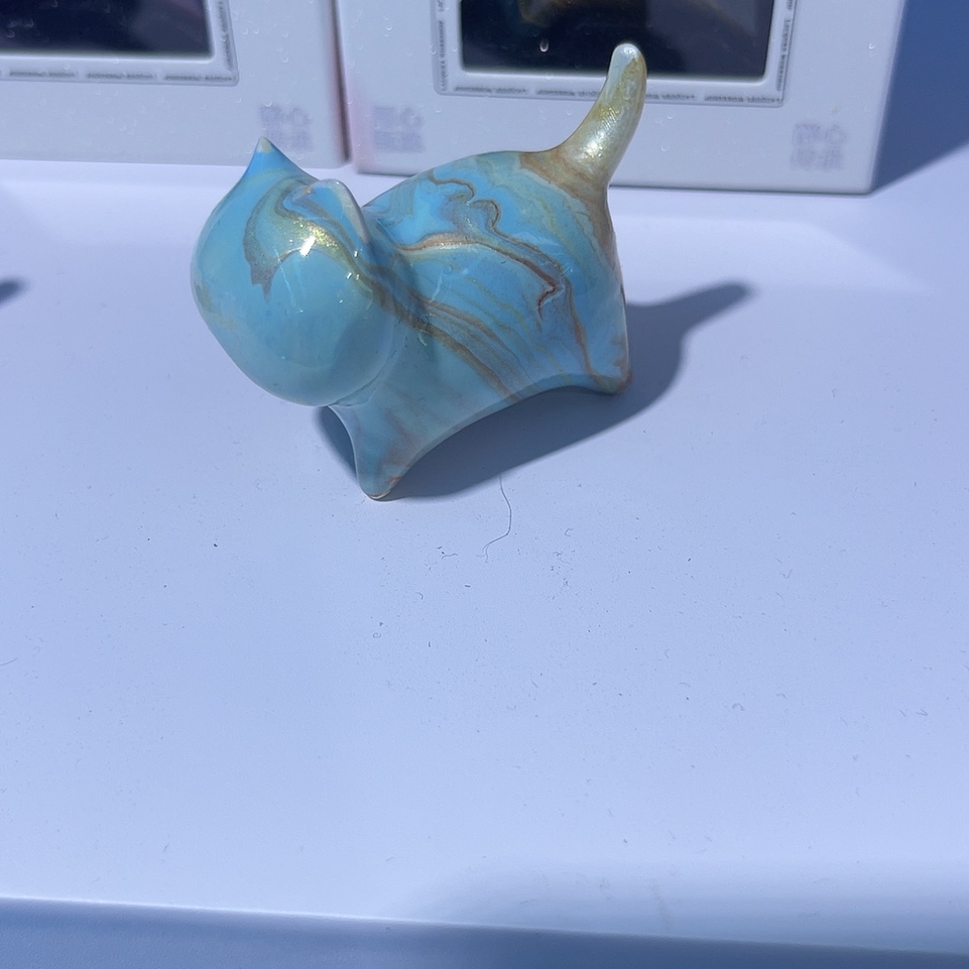 大漆晨曦色小猫一只