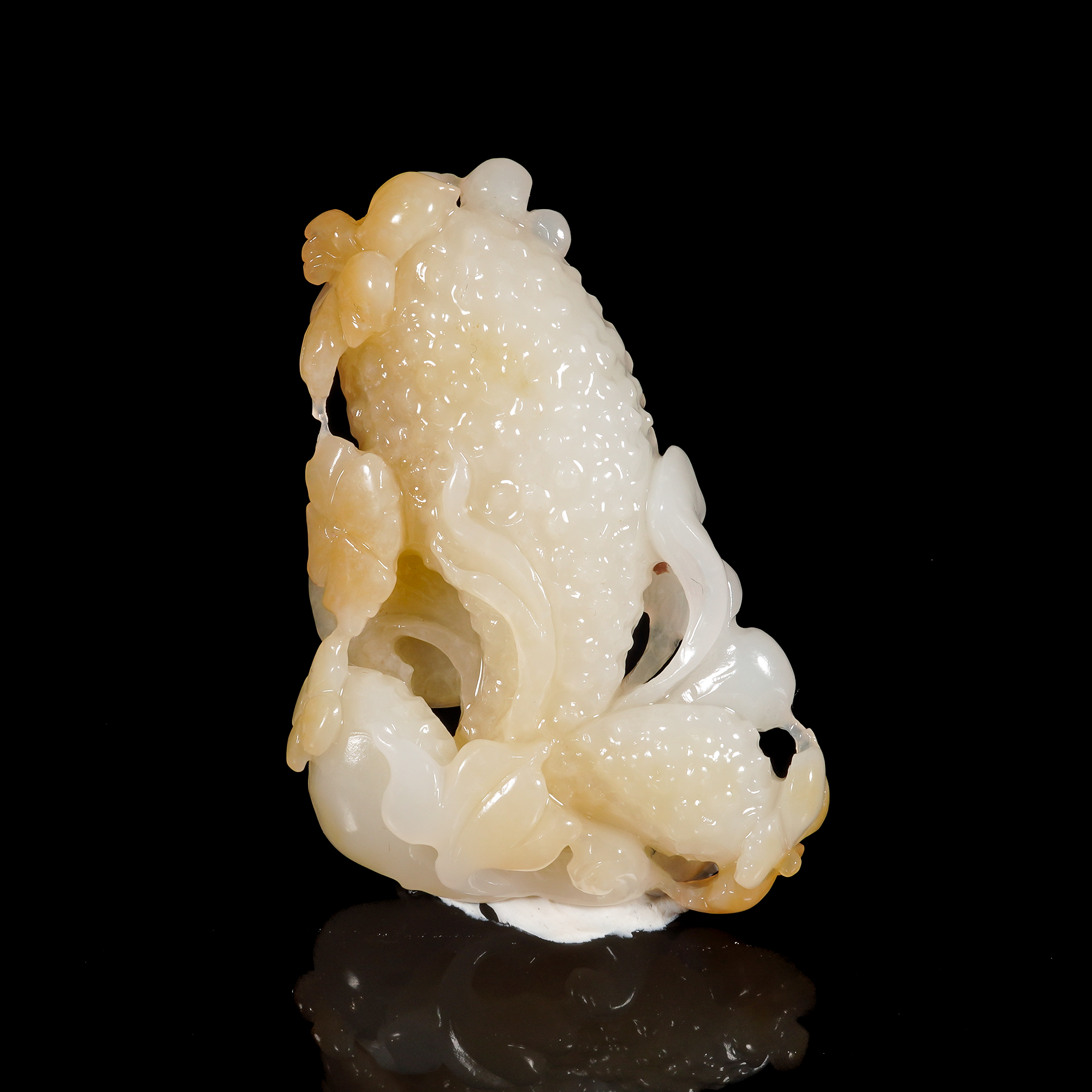 LOT.010和田玉雕瓜果佩/X3396