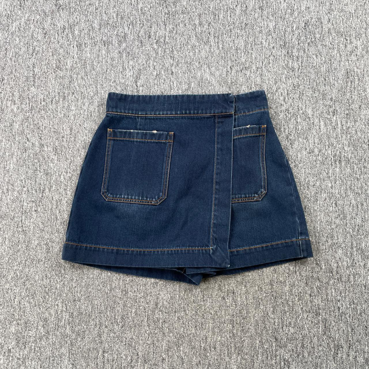 99新 DIOR/迪奥 4689/Dior 深蓝色牛仔短裤裙/36码/99新