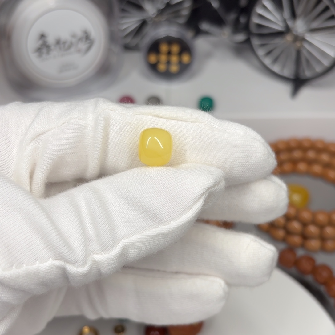 王***起猴头核桃吊坠老型配饰