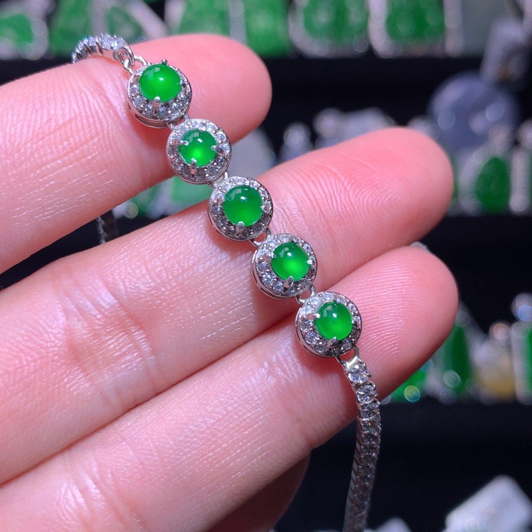 【闪购商品】颈饰银S925镶嵌翡翠天然翡翠