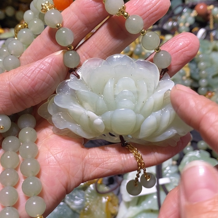 岫玉岫玉吊坠未镶嵌