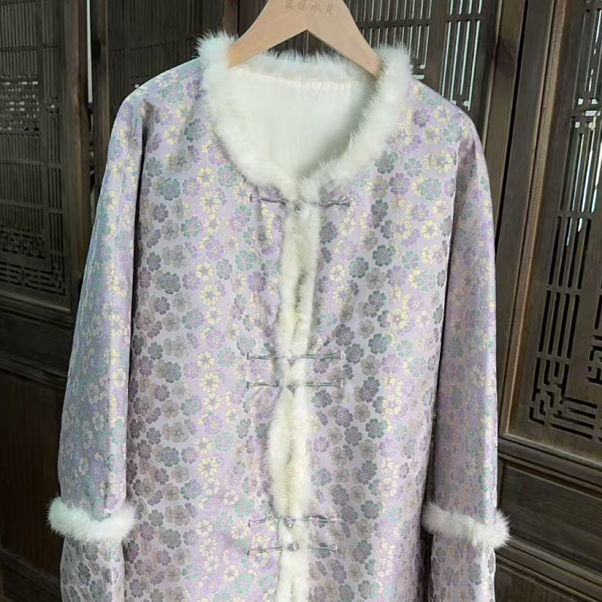 RE00819小雏菊棉服