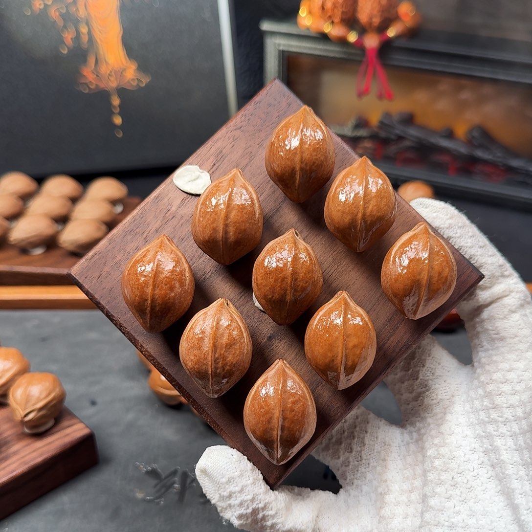 2.2*3.2大尺寸原生态梅林铁核手串