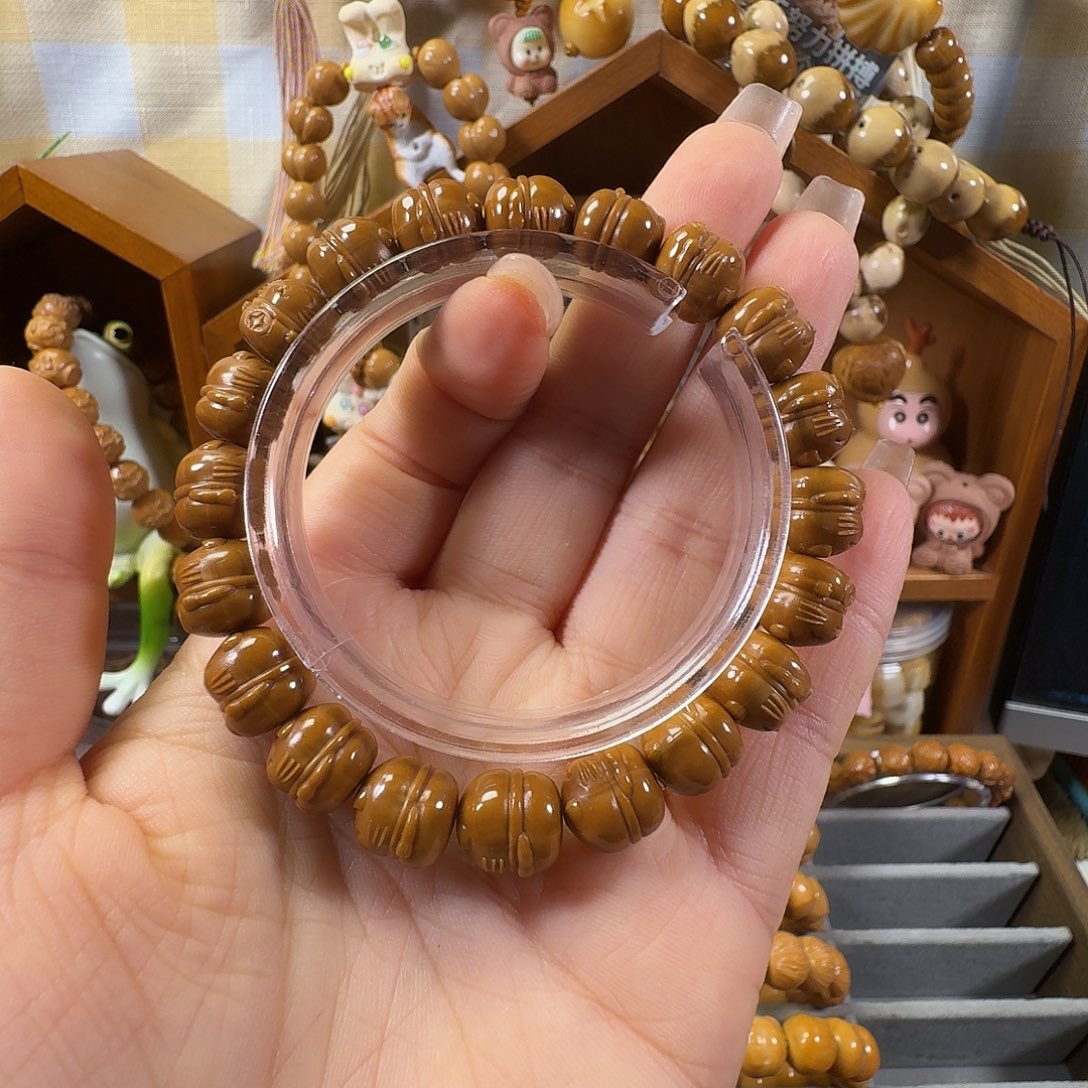 猴头核桃吊坠招财猫