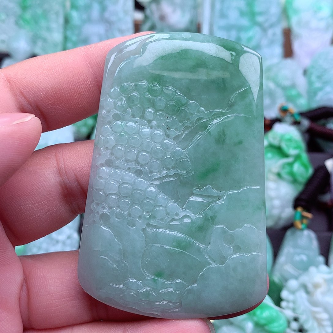 翡翠吊坠(不含链)未镶嵌