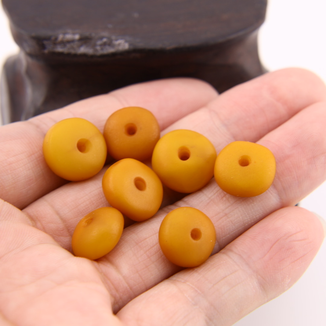 天然俄料鸡油黄老蜜蜡饼子散珠平安扣文玩配饰DIY配件