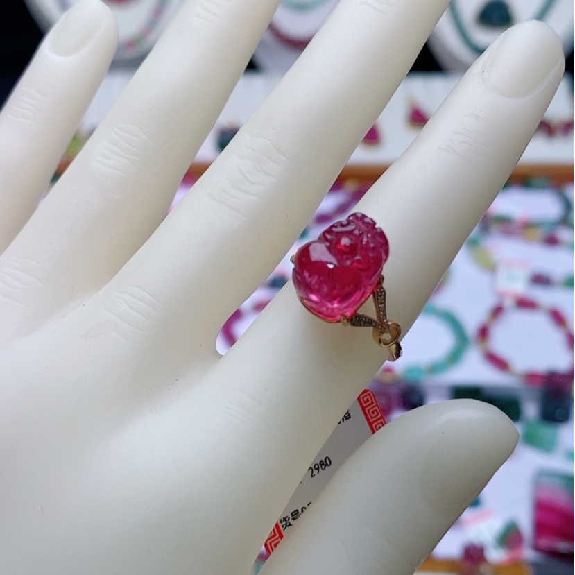 【闪购商品】碧玺戒指18K金镶嵌碧玺戒指