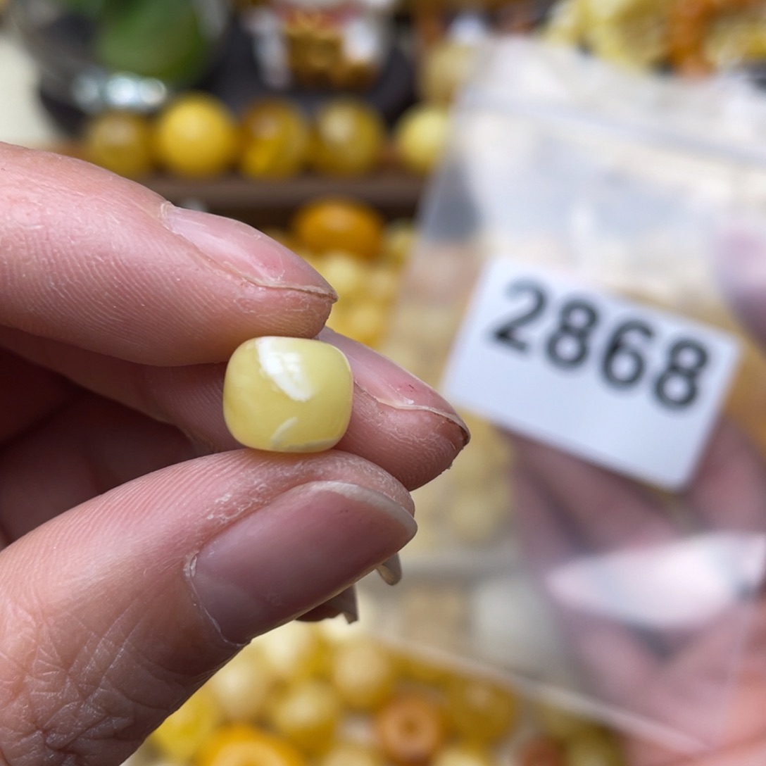 蜜蜡珠宝奇石未镶嵌9