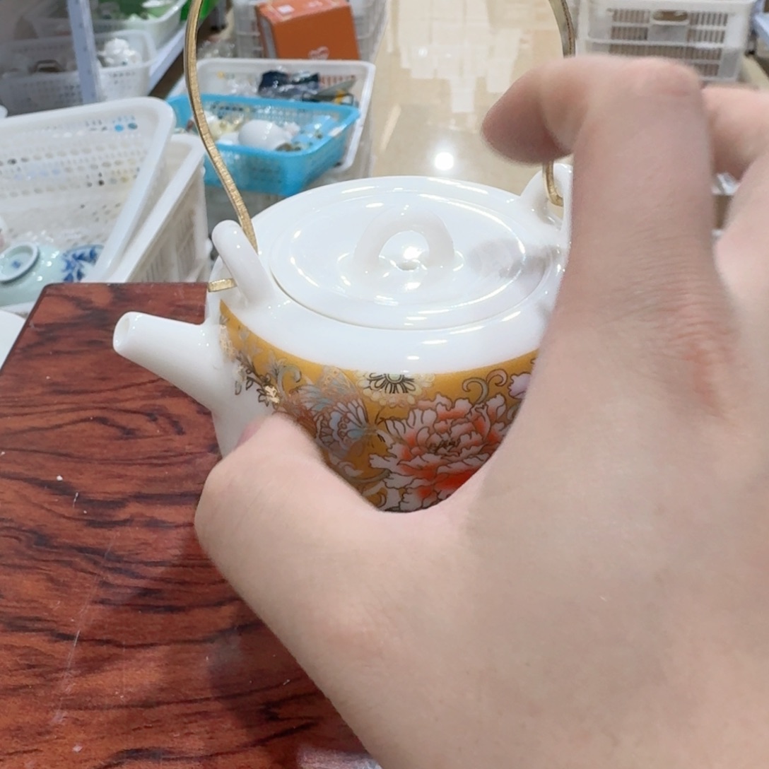 壶你好漂亮24342355632111